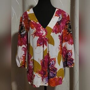 Trina Turk 100% Silk Floral V-Neck Blouse 3/4 Sleeve Size M